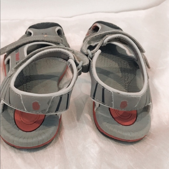 Teva sandals - Picture 7 of 8